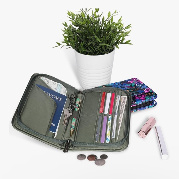 NWT Lug Zeppelin Wristlet Wallet Paws Black🐾 - Picture 5 of 5